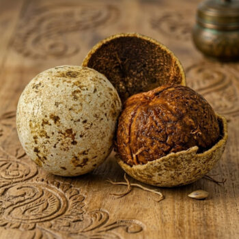 Wood Apple – Natural, Nutrient-Rich Fruit, Farm Fresh Quality 400g